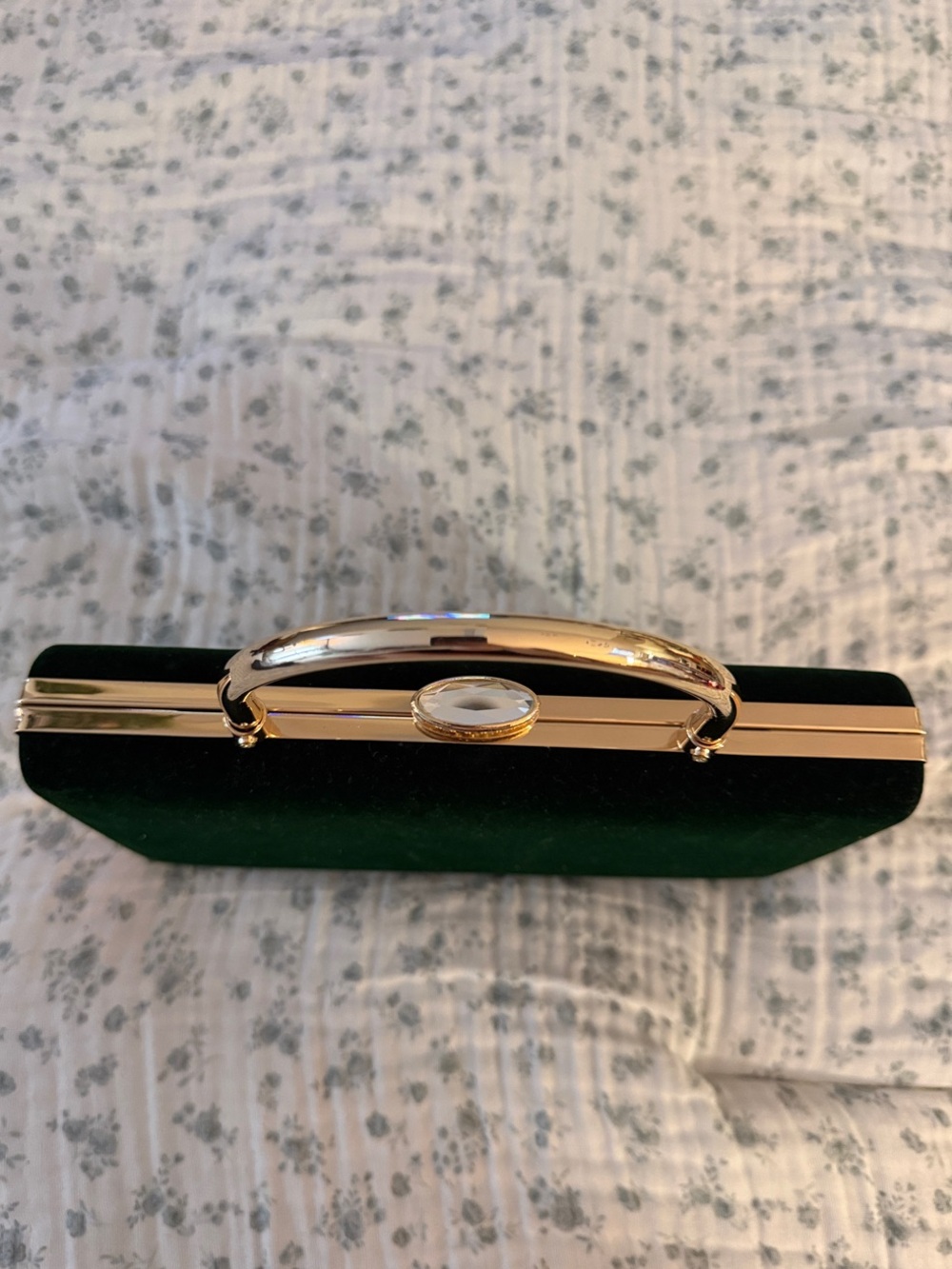 House of Harlow 1960 Emerald Green Velvet Box Clutch with Gold Handle - Picture 2 of 12